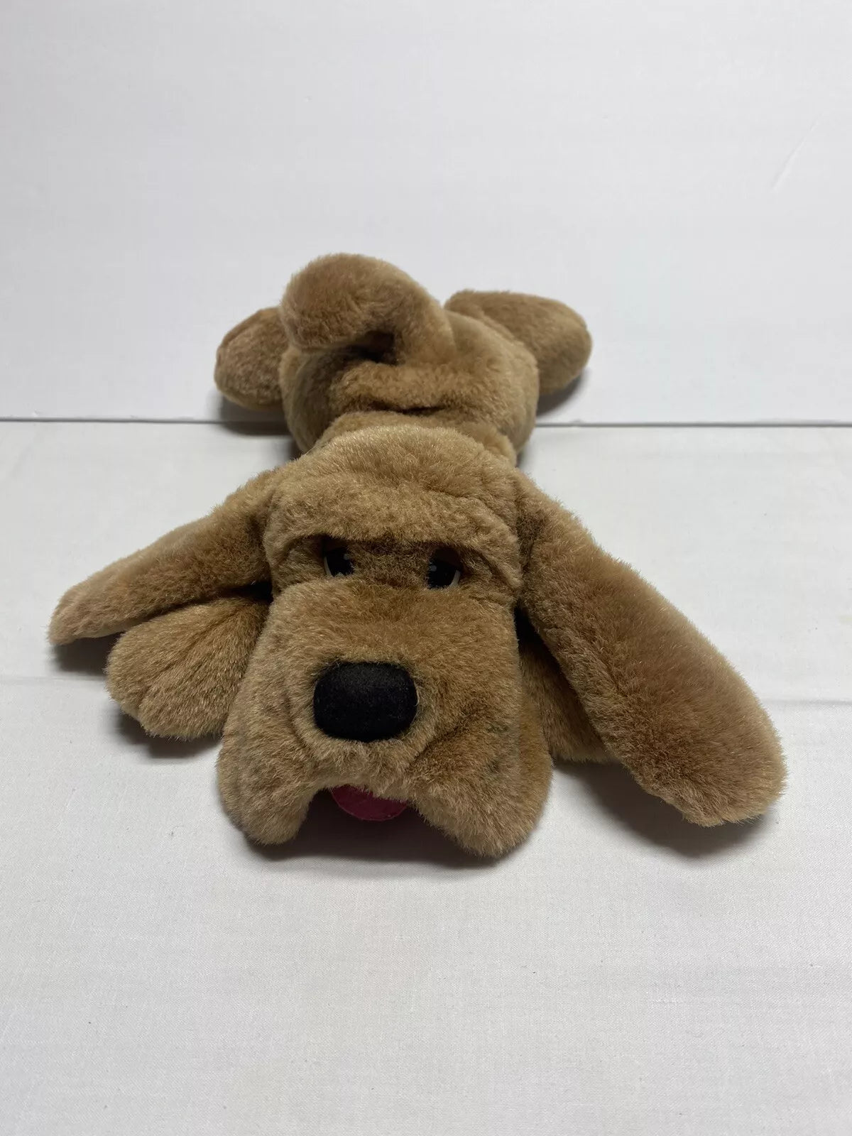 10" Plush Hound Dog